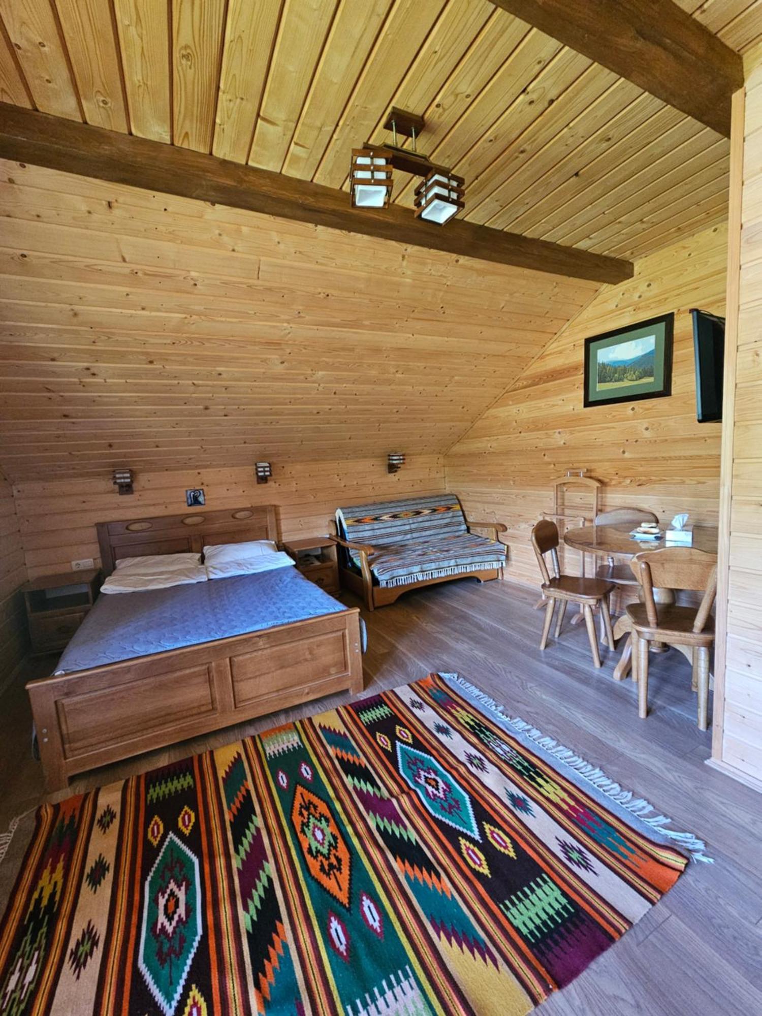 Guesthouse Kolo Druziv Tatariv Exterior foto