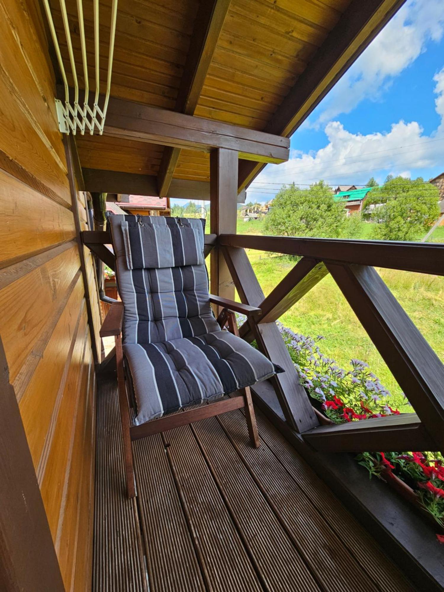Guesthouse Kolo Druziv Tatariv Exterior foto