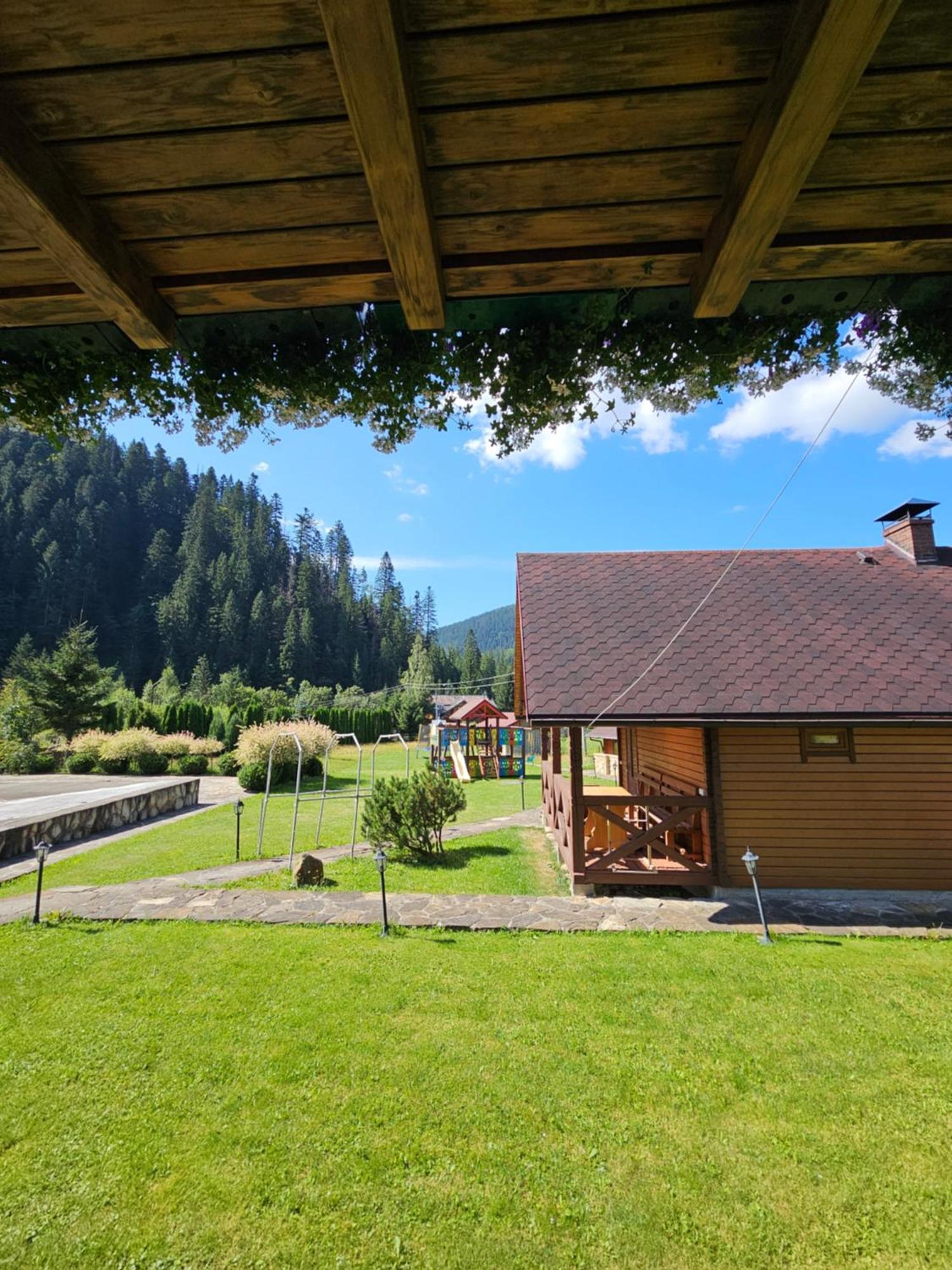 Guesthouse Kolo Druziv Tatariv Exterior foto