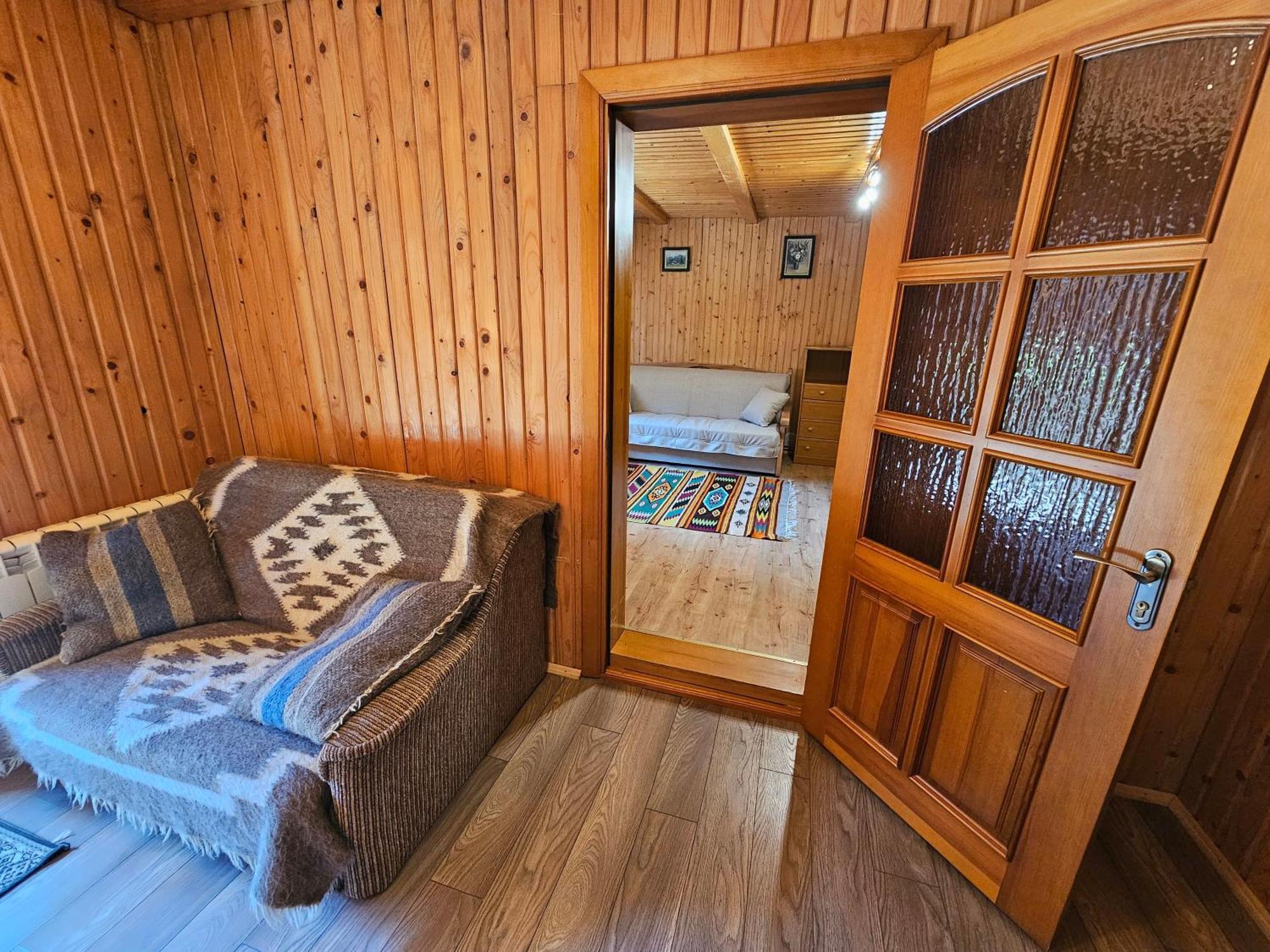 Guesthouse Kolo Druziv Tatariv Exterior foto
