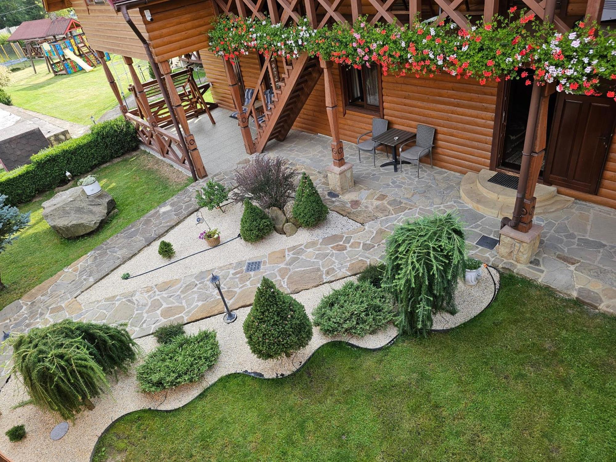 Guesthouse Kolo Druziv Tatariv Exterior foto